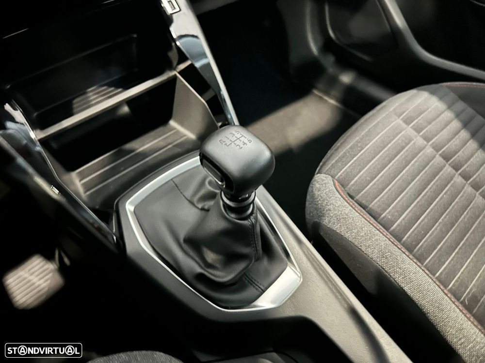 Peugeot 208 1.2 PureTech Active - 23