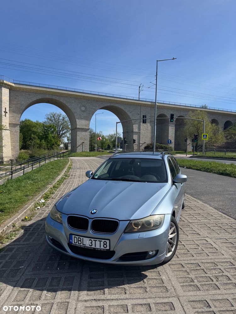 BMW Seria 3 - 1