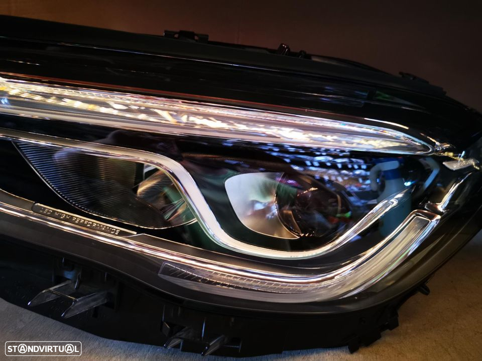 MERCEDES GLA FAROL ESQUERDO - FF238 - 3