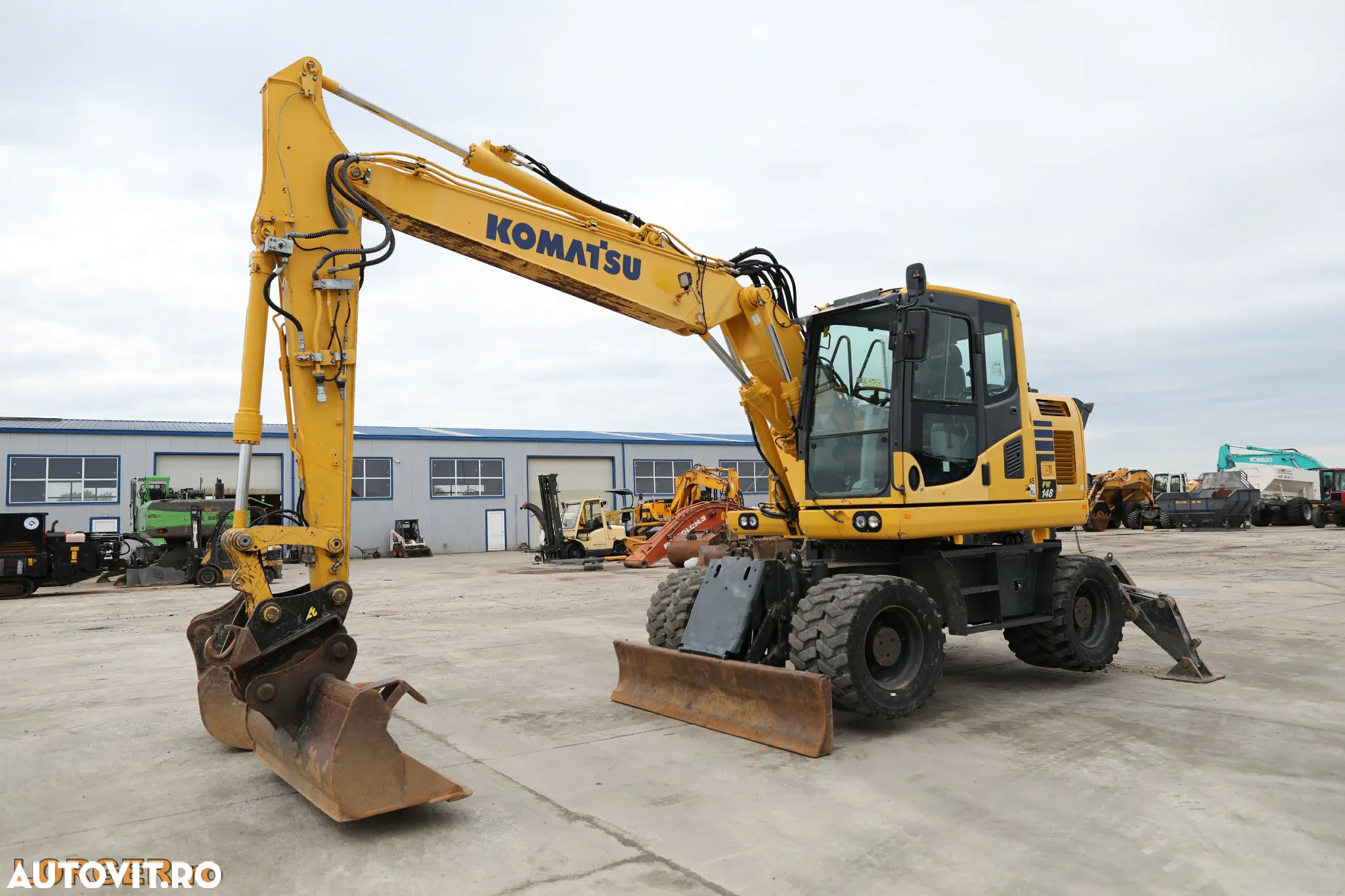 Komatsu PW148-10 - 7