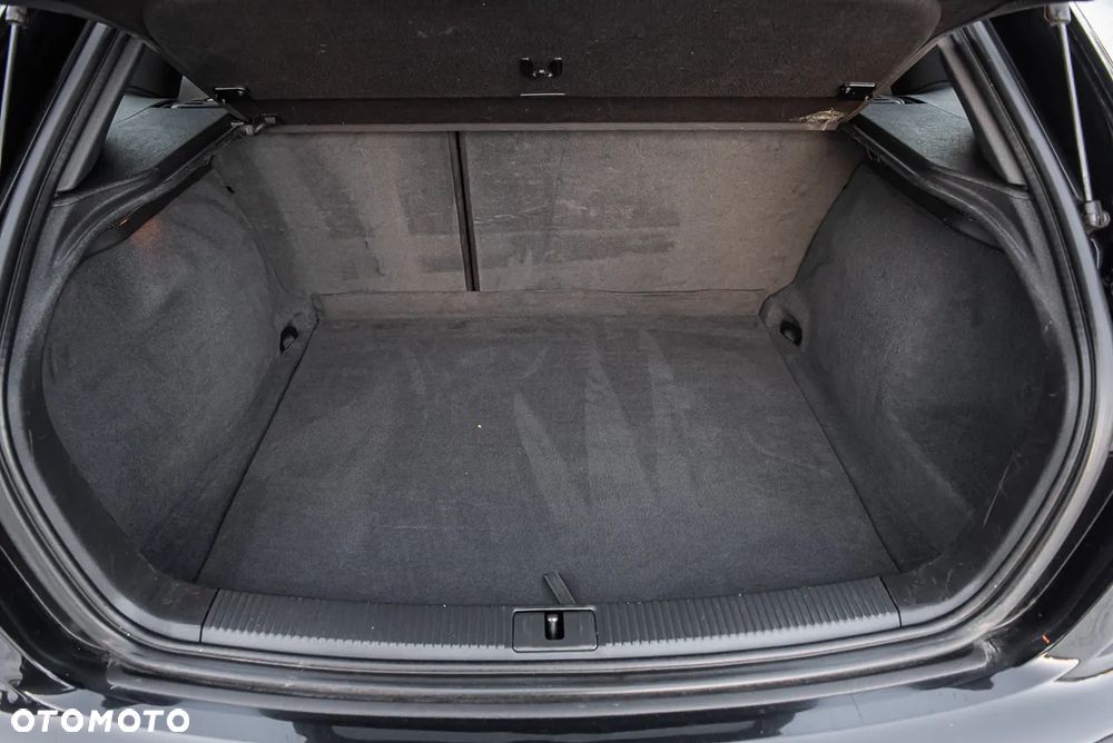 Audi S3 Sportback Standard - 29