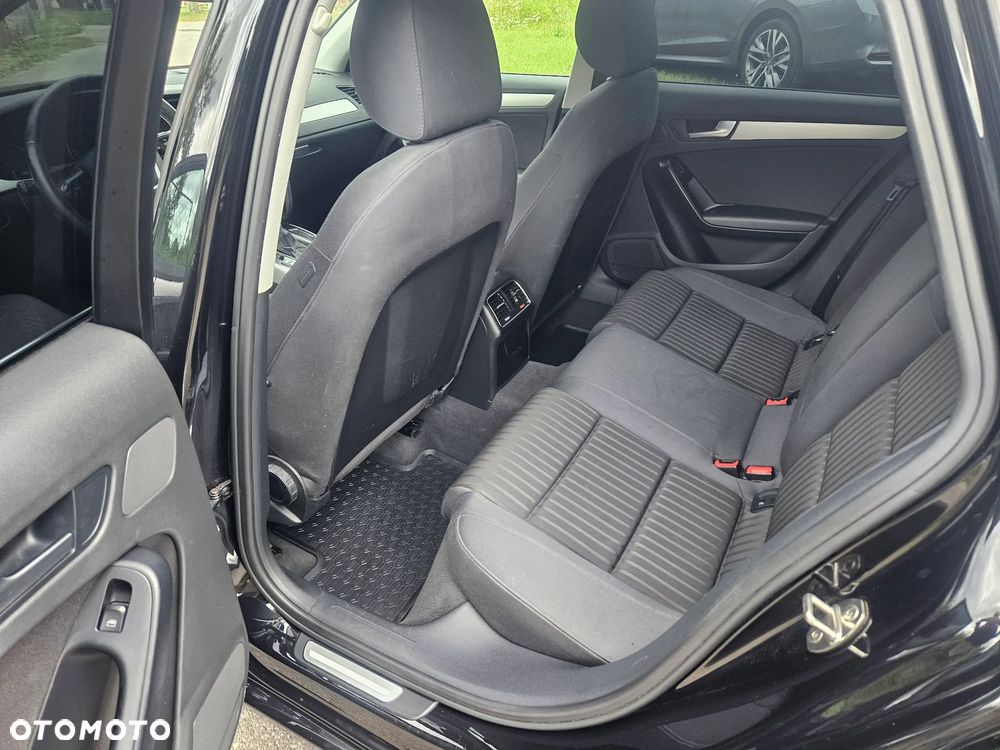 Audi A4 Avant 2.0 TDI - 9