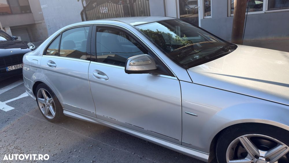 Mercedes-Benz C 280 4-Matic - 3