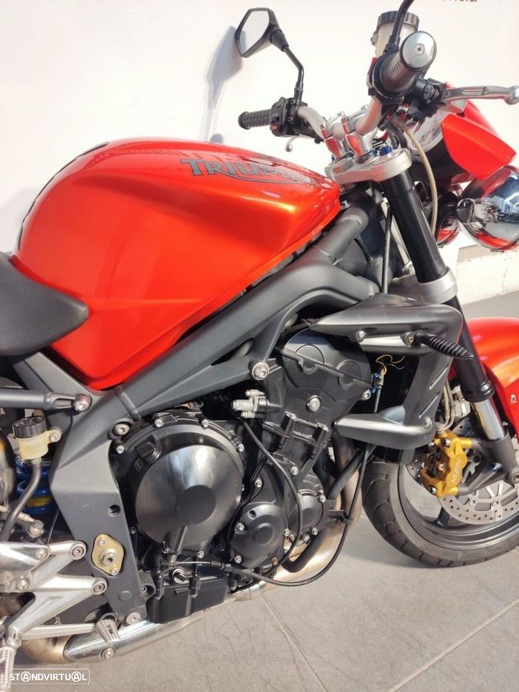 Triumph Speed Triple 675 R - 4