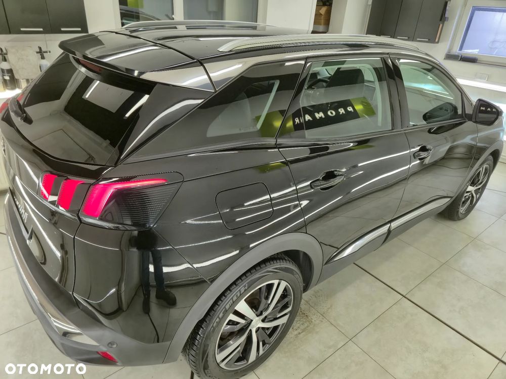 Peugeot 3008 1.2 PureTech Allure S&S EAT8 - 7