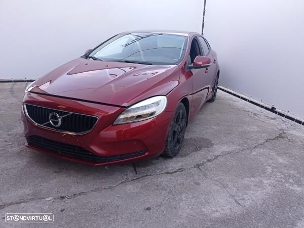Para Peças Volvo V40 Hatchback (525, 526) - 6