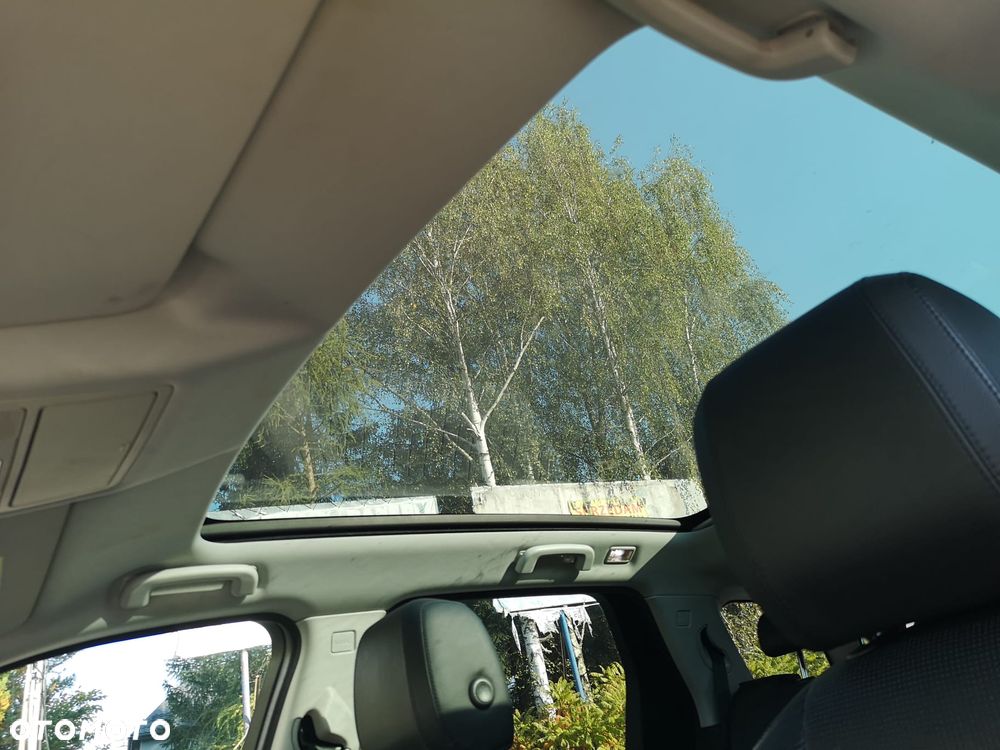 Land Rover Discovery Sport D180 R-Dynamic - 30