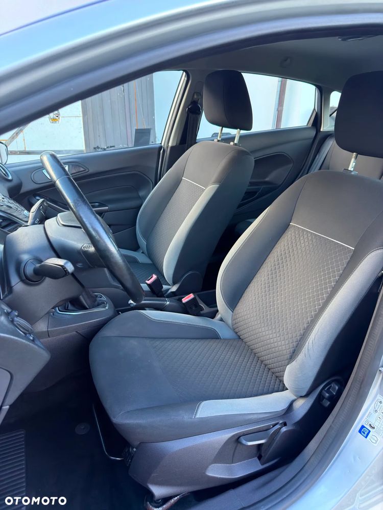 Ford Fiesta 1.25 Titanium - 12