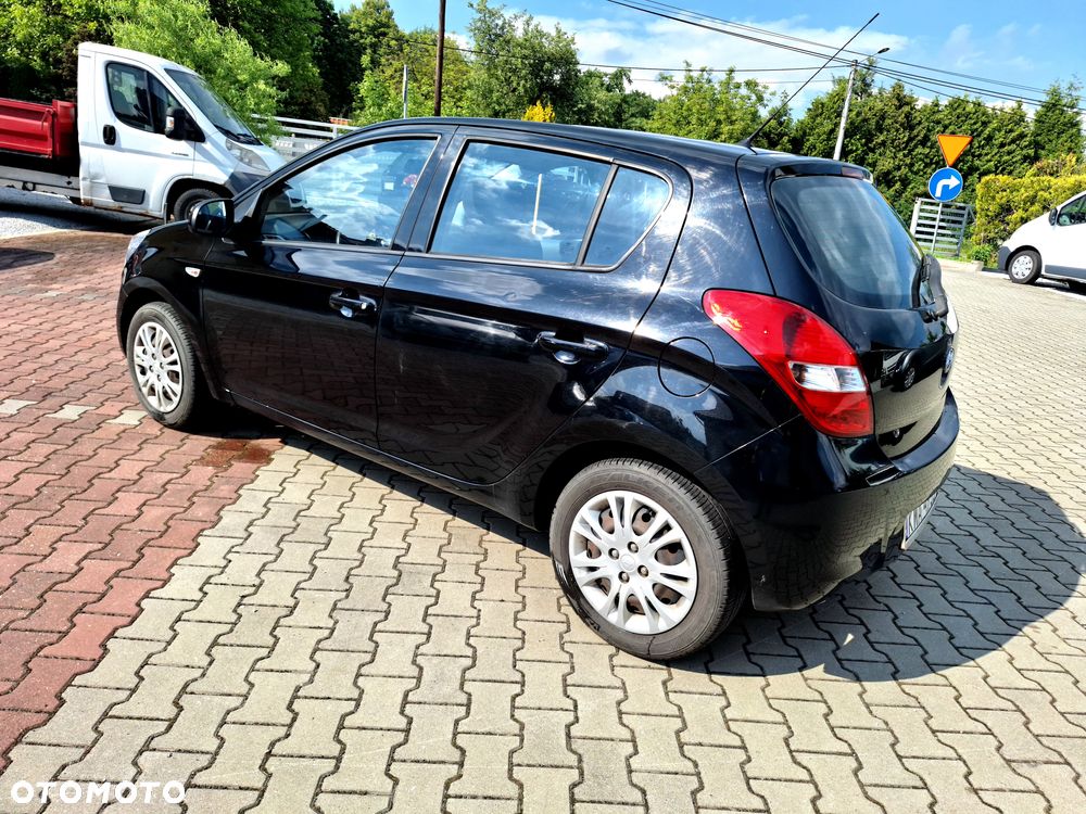 Hyundai i20 - 27