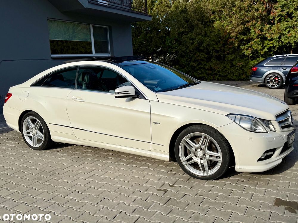 Mercedes-Benz Klasa E - 21