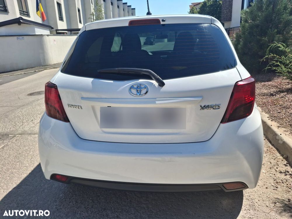 Toyota Yaris 1.3 VVT-i Luna - 11