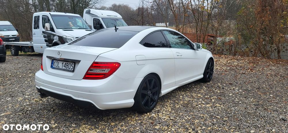 Mercedes-Benz Klasa C 180 (BlueEFFICIENCY) - 33