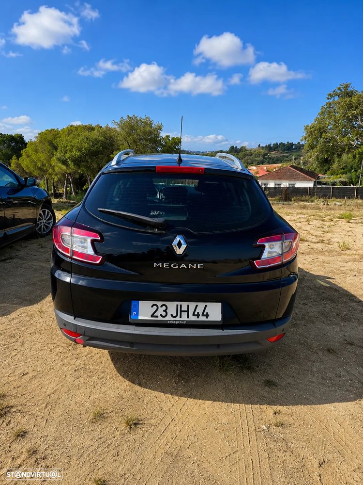Renault Mégane Sport Tourer - 2