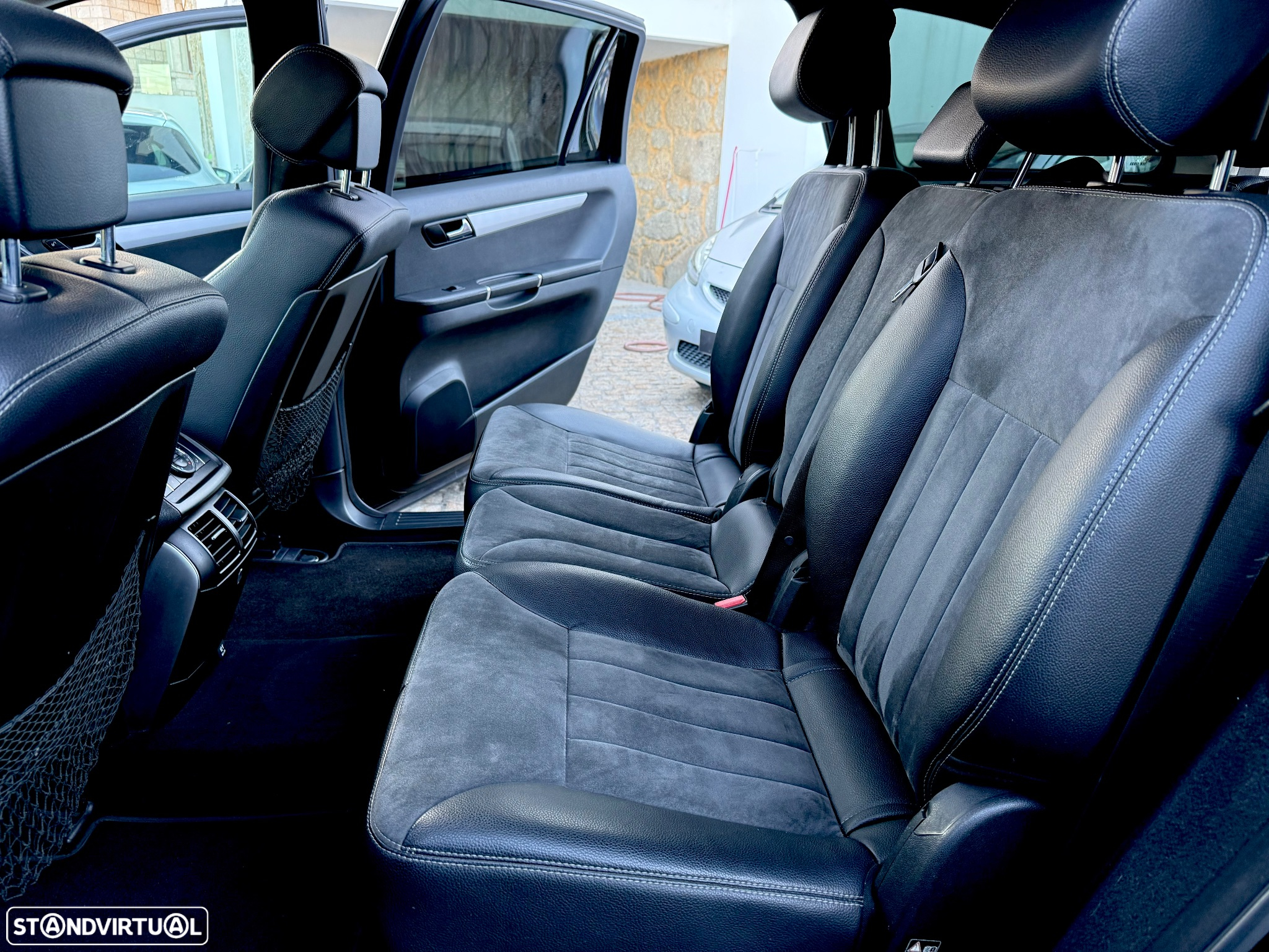 Mercedes-Benz R 320 CDi 4-Matic Longo - 47
