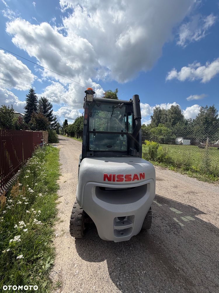 Nissan YG1D24300 - 6