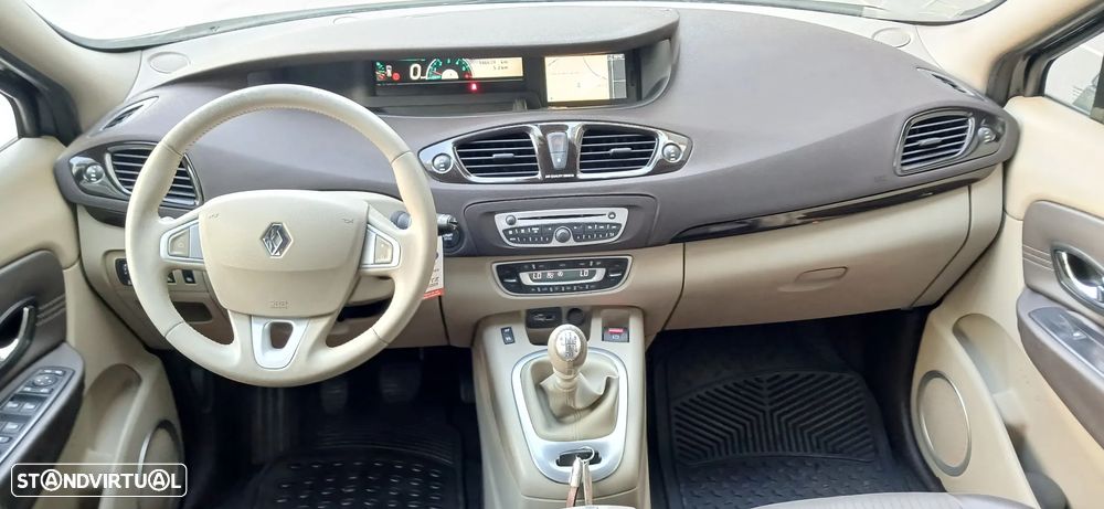 Renault Grand Scénic 1.6 dCi Luxe 7L - 9