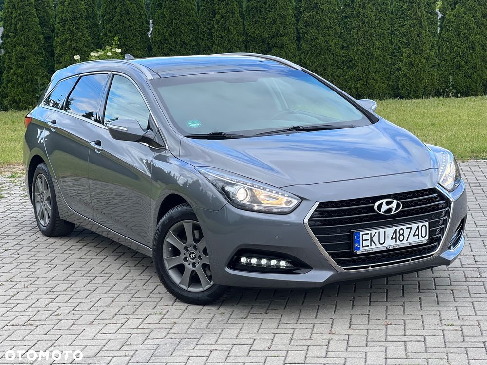 Hyundai i40 Kombi blue 1.7 CRDi Premium - 1