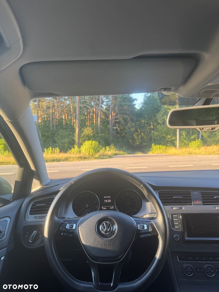 Volkswagen Golf 1.4 TSI BMT Comfortline - 8
