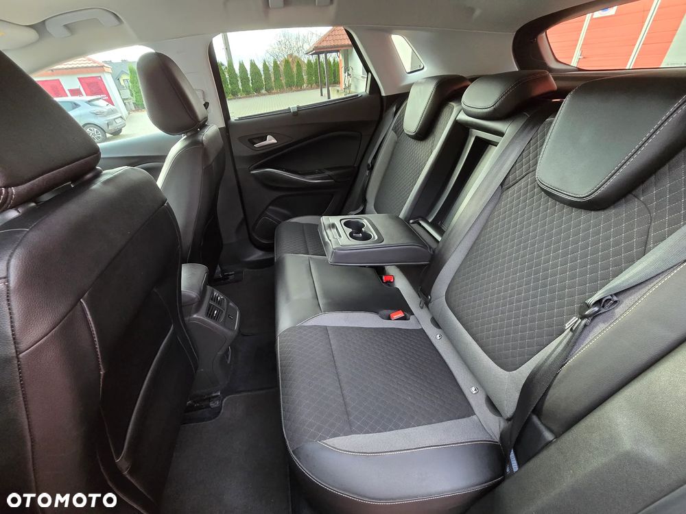 Opel Grandland X 1.6 DI Start/Stop Business Elegance - 20