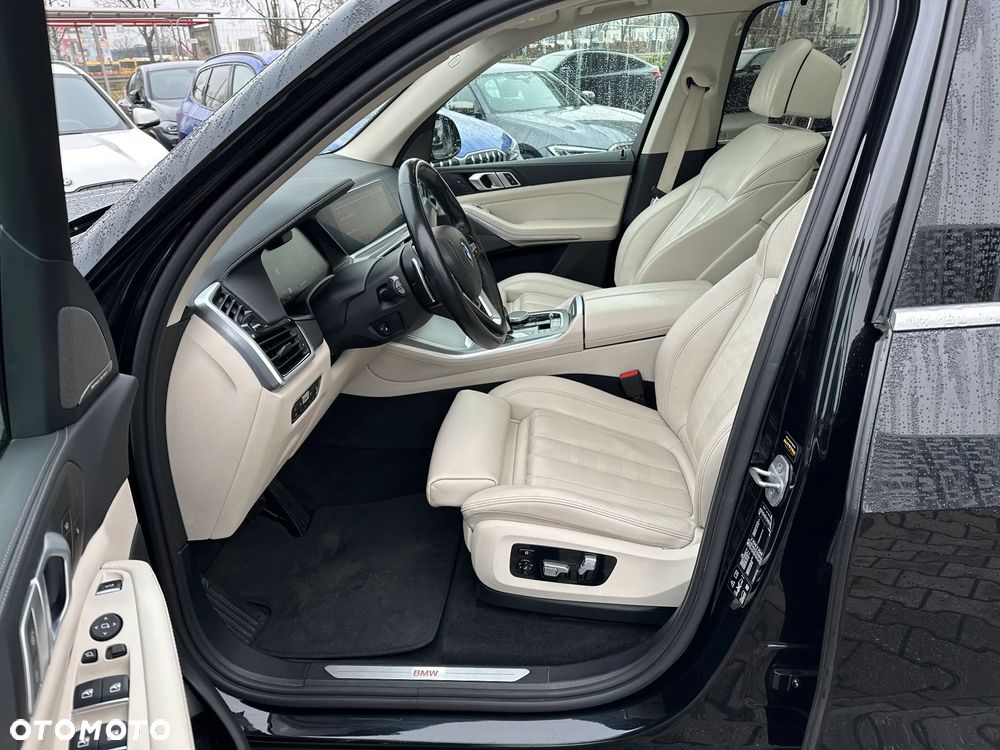BMW X5 xDrive40i - 6