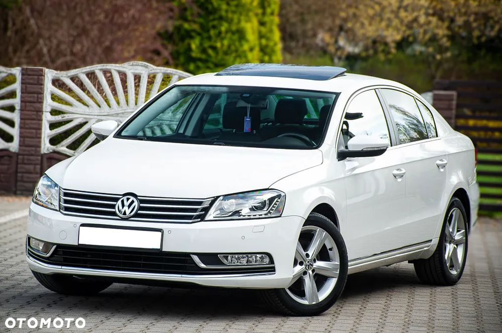 Volkswagen Passat 2.0 Blue TDI SCR Highline - 2