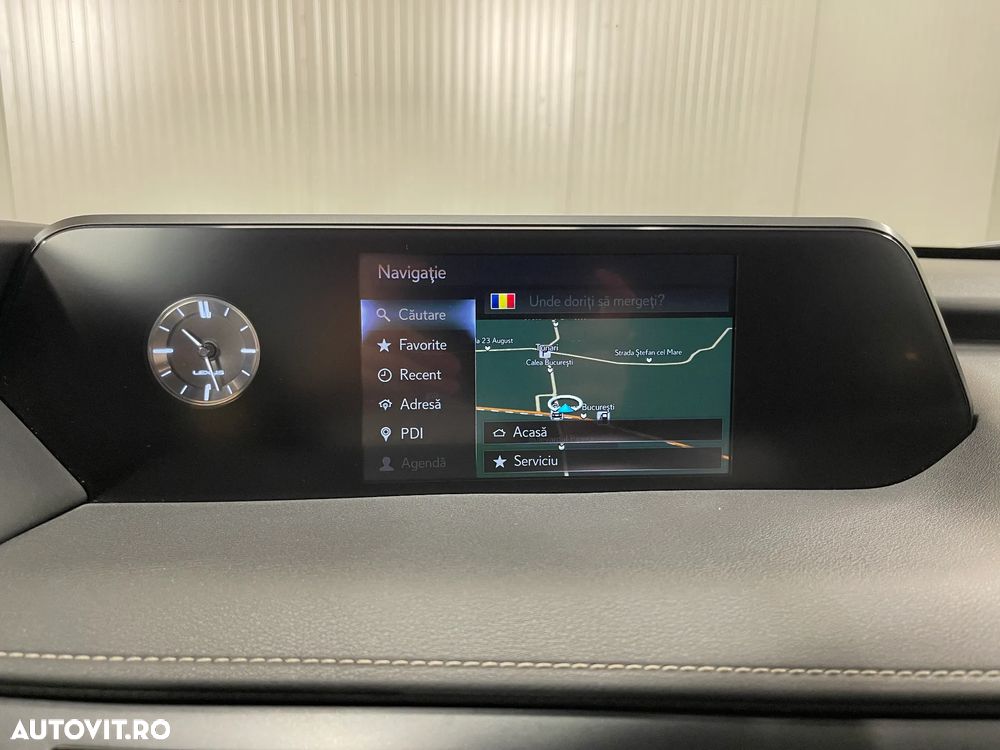Lexus UX 250h Business Edition - 14