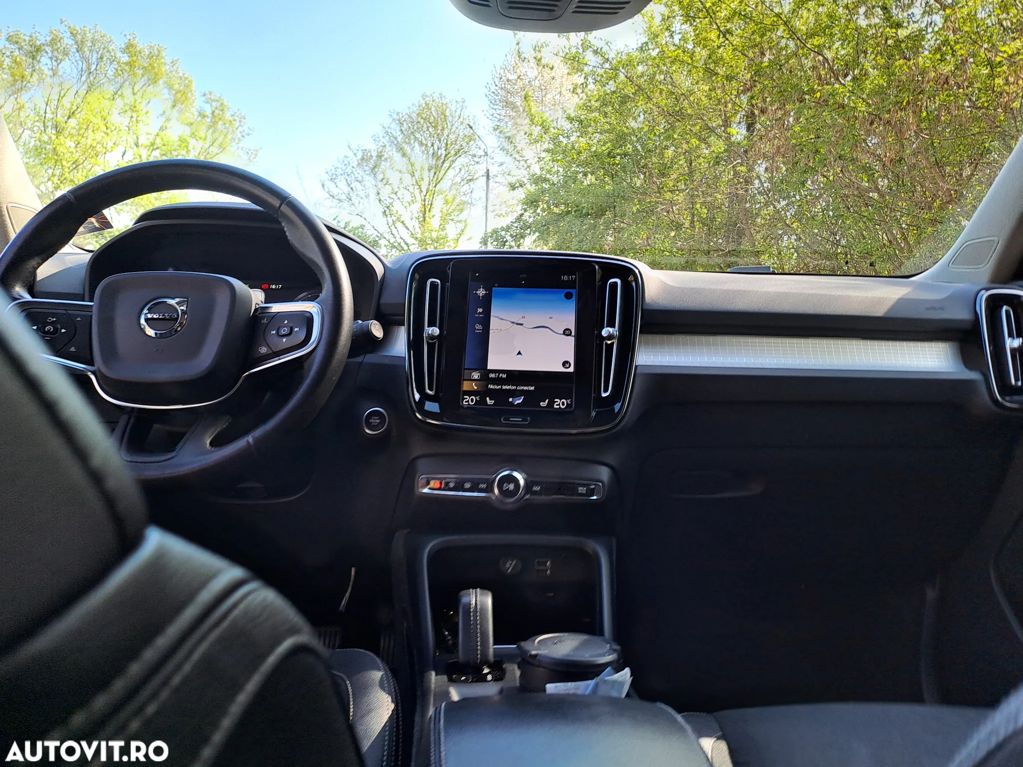 Volvo XC 40 D3 AWD Geartronic Momentum - 13