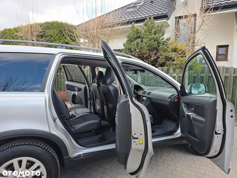 Volvo XC 90 2.4 D5 Kinetic - 11