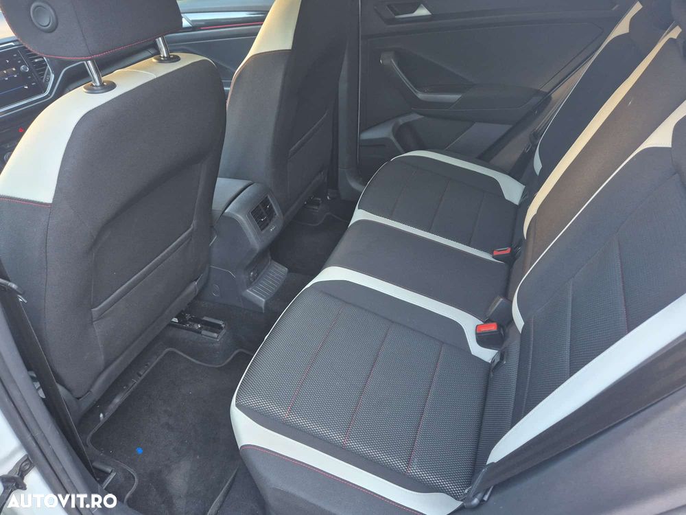 Volkswagen T-Roc 1.5 TSI DSG Sport - 4
