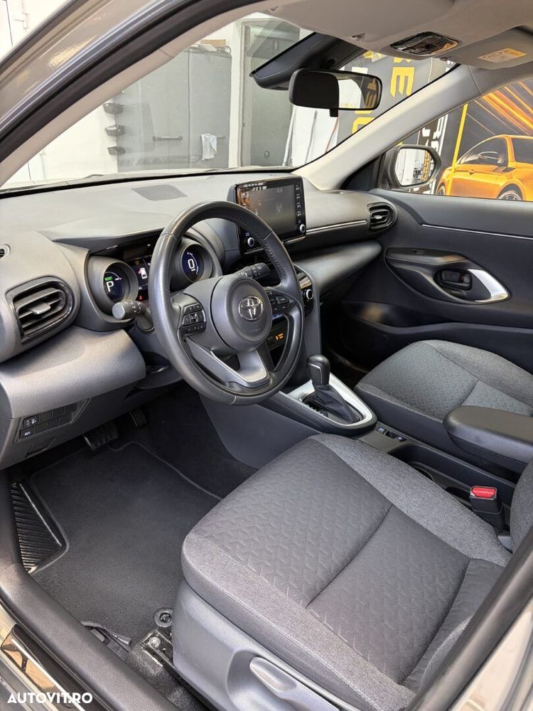 Toyota Yaris Cross - 14