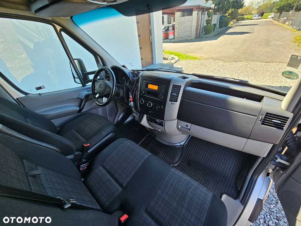 Mercedes-Benz Sprinter 319 CDI 7G-Tronic - 16