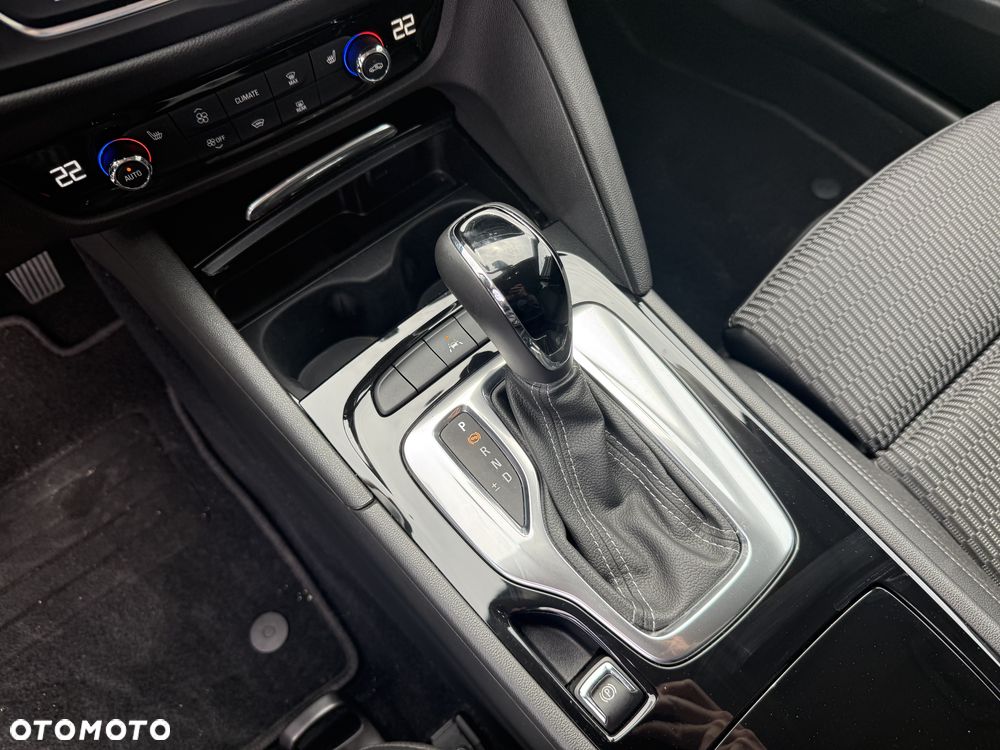 Opel Insignia 2.0 CDTI Innovation S&S - 26