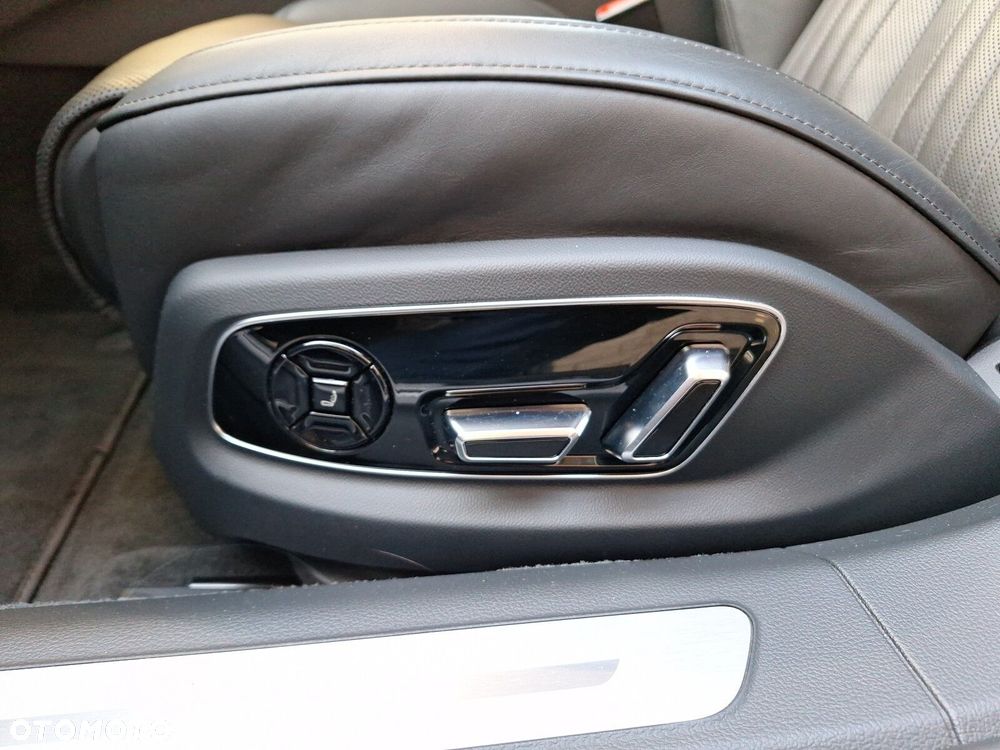 Audi A8 - 17