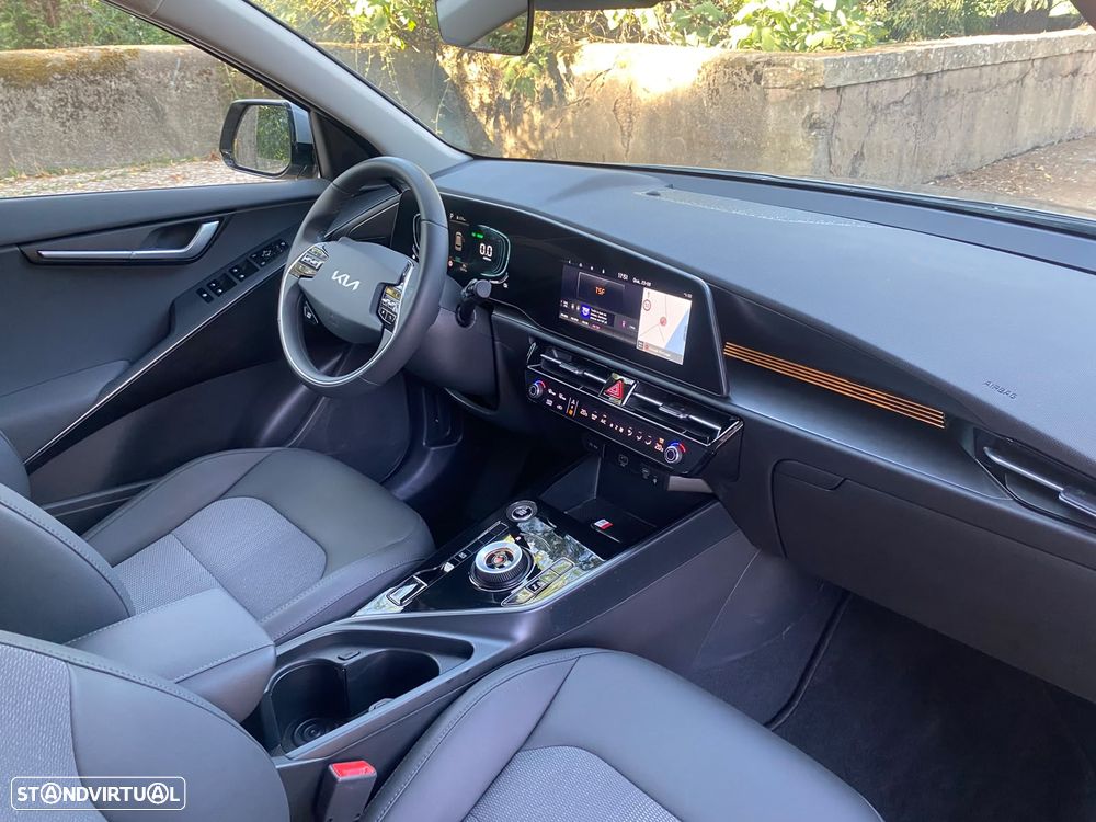 Kia Niro 1.6 GDi HEV Tech - 36