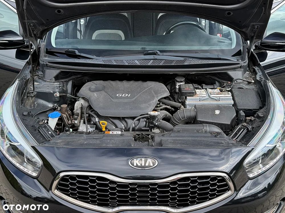 Kia Ceed 1.6 GDI Platinum Edition - 25