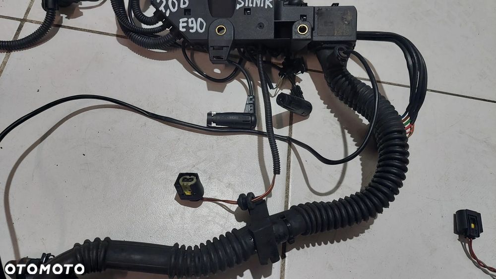 WIĄZKA INSTALACJA SILNIKA BMW E90 2,0D - 4
