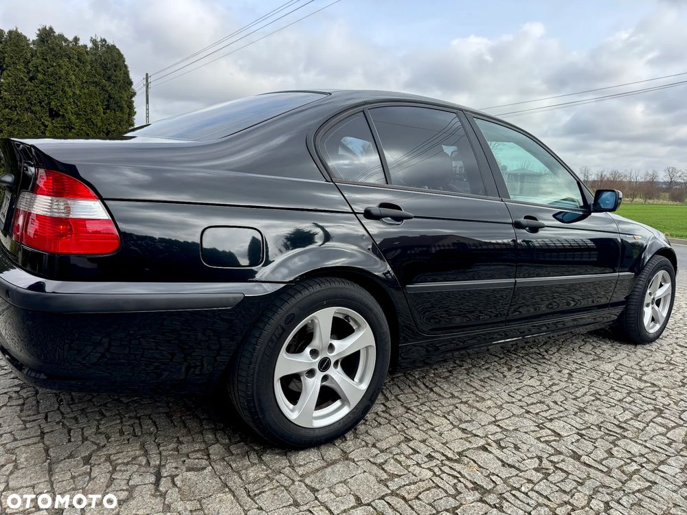 BMW Seria 3 318i Edition Exclusive - 10