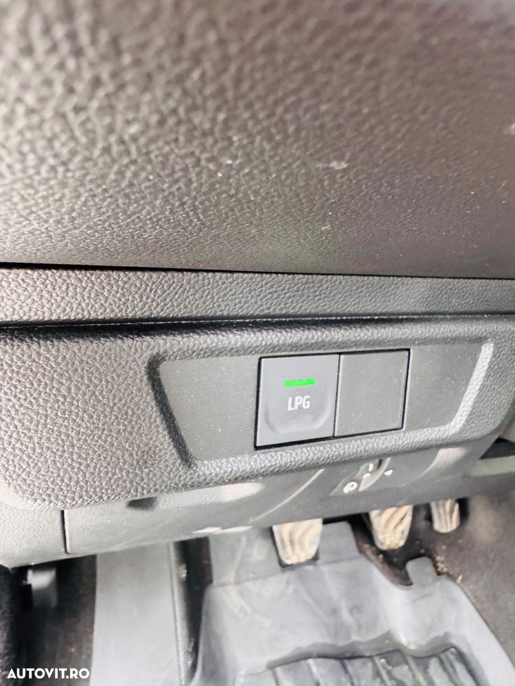 Dacia Logan TCe 90 MT6 Prestige - 20