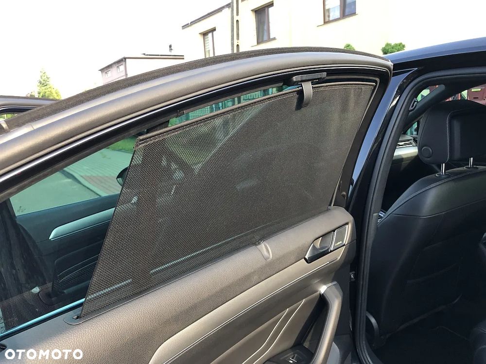 Volkswagen Passat 2.0 TSI 4Mot Elegance DSG - 28