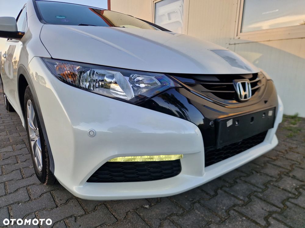Honda Civic 1.8 i-VTEC Automatik S - 18