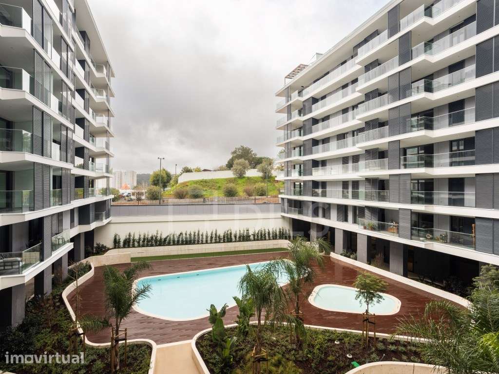 Apartamento T1 com varanda, piscina e ginásio, nas Avenidas Novas, ... - Grande imagem: 3/23