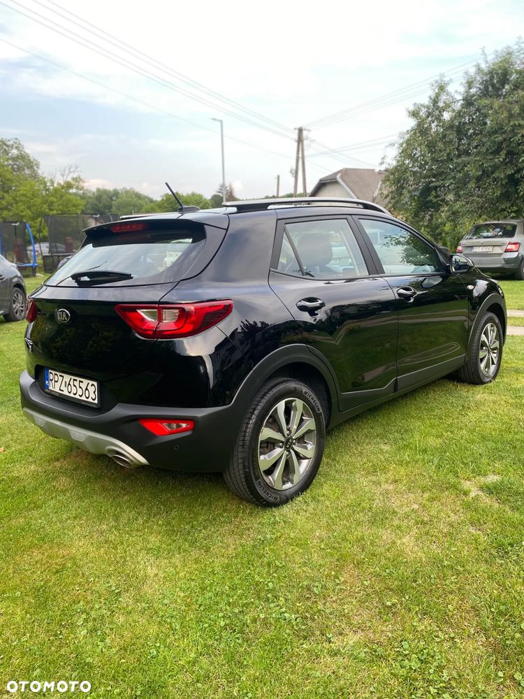 Kia Stonic - 9