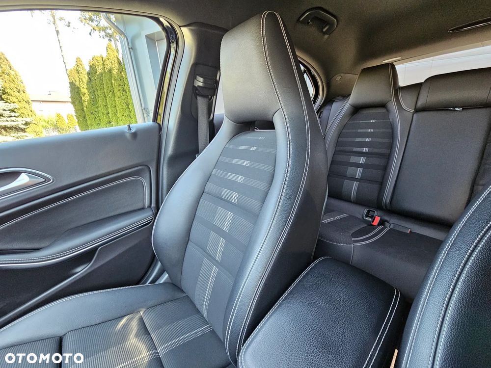 Mercedes-Benz Klasa A 180 7G-DCT Peak Edition - 20