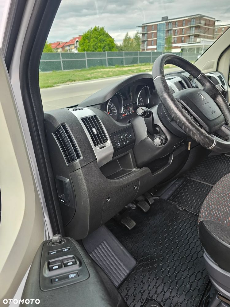 Peugeot BOXER - 12