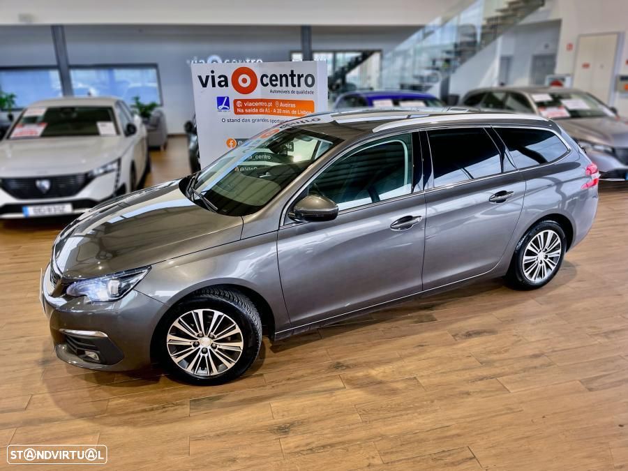 Peugeot 308 SW 1.2 PureTech Allure Pack EAT8 — fotografia 5