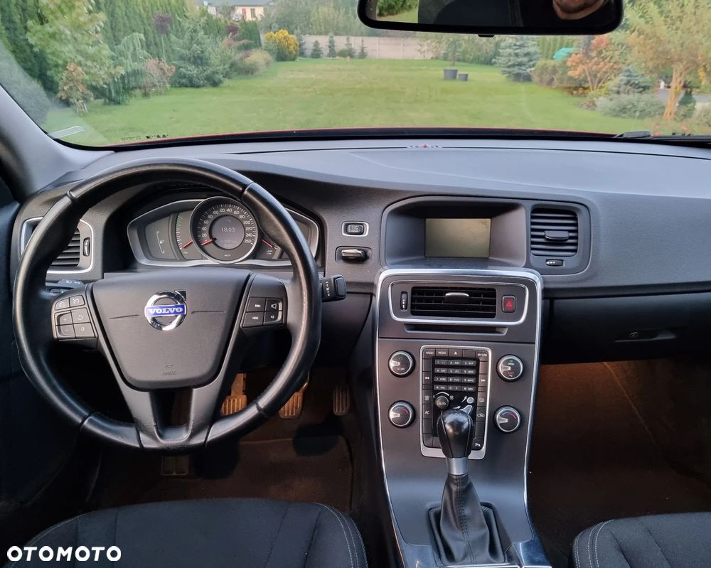 Volvo S60 T4 Kinetic - 16