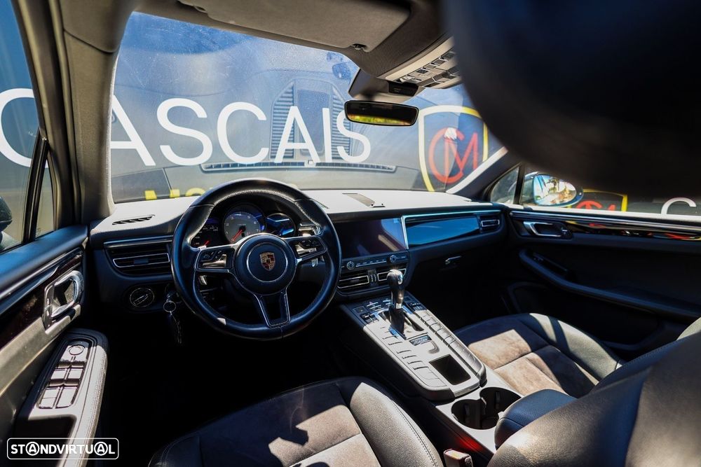Porsche Macan S - 26