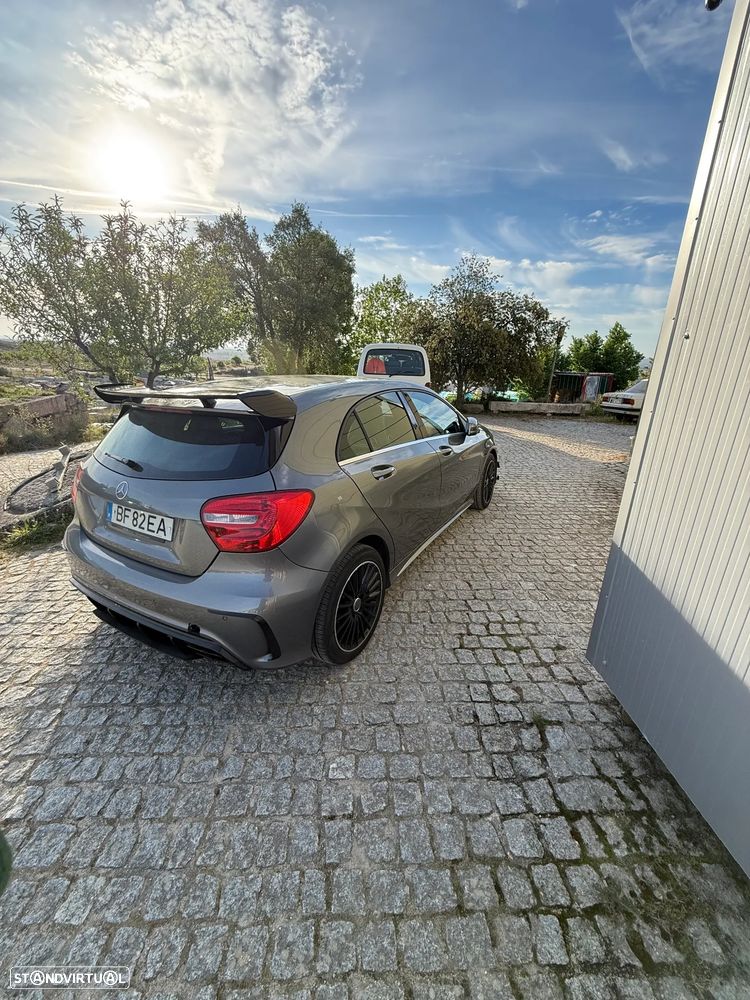 Mercedes-Benz A 220 CDI (BlueEFFICIENCY) 7G-DCT - 7