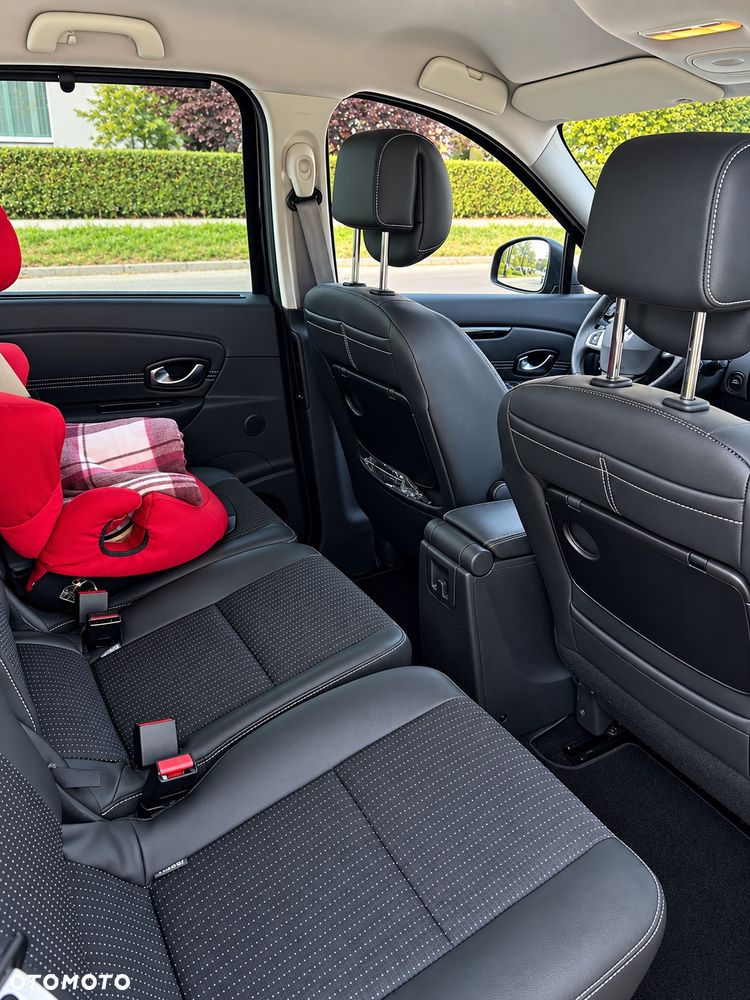 Renault Scenic - 5