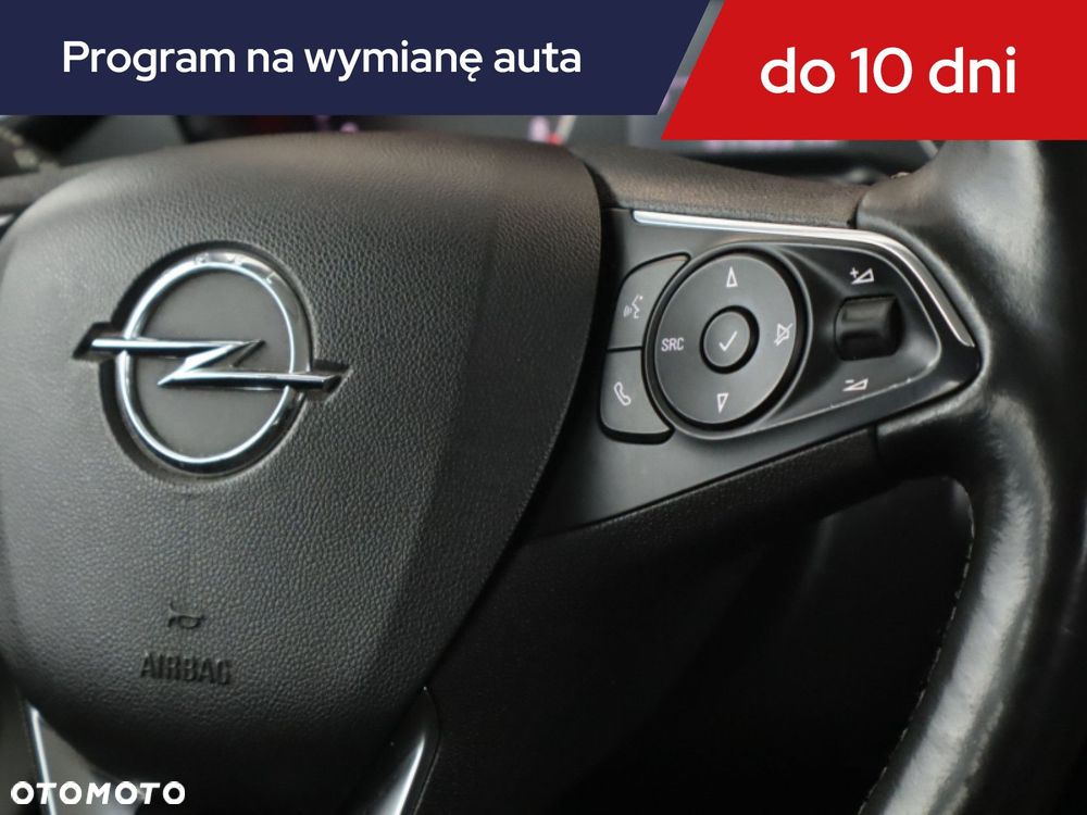Opel Crossland X - 18